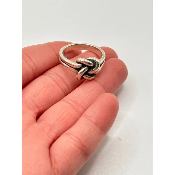 James Avery 925 Sterling Silver Rare Retired Love Knot Ring Size 9 - Picture 7 of 9